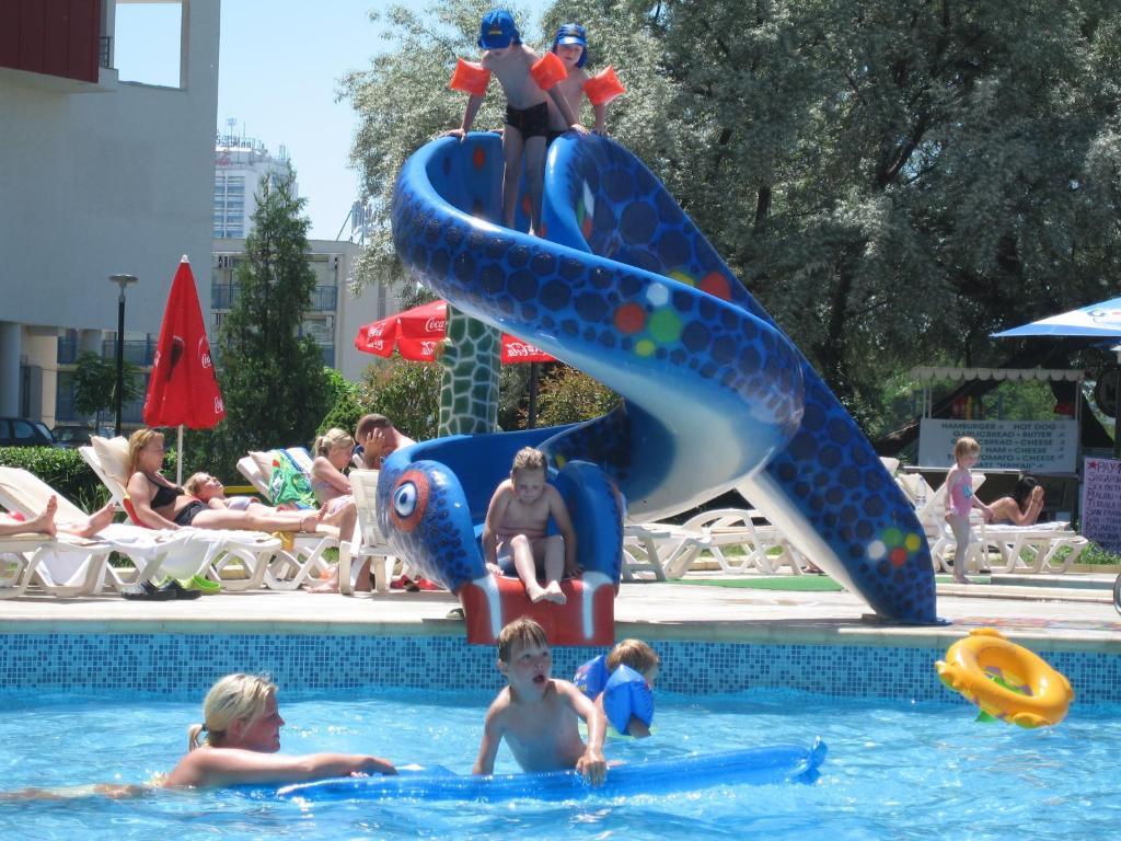 Hotel Iskar & Aquapark Sunny Beach Exterior foto